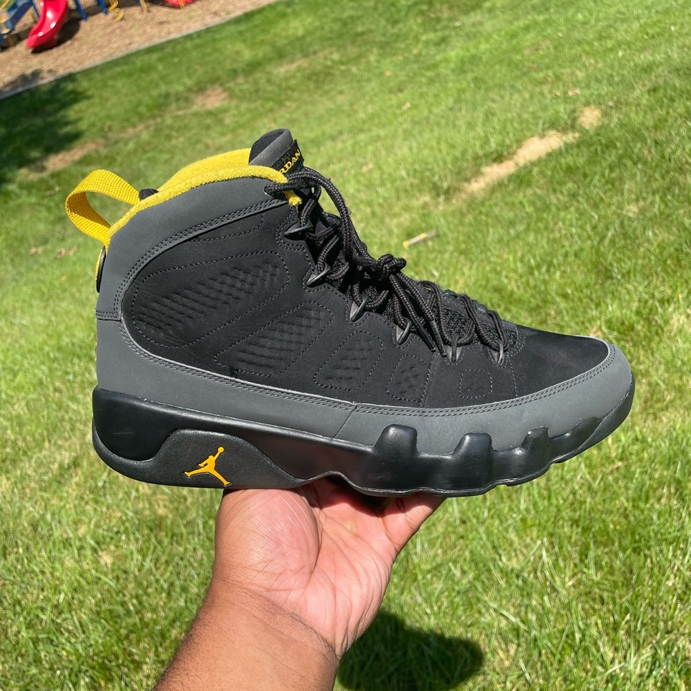 Jordan 9 retro “university gold” size 12 worn very lightly